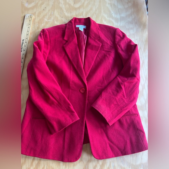 Sag Harbor Vibrant Red Blazer - Picture 1 of 5
